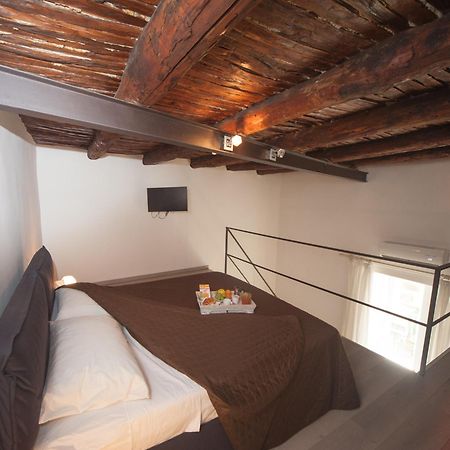 Home Salvator Rosa 78 Napoli Bagian luar foto